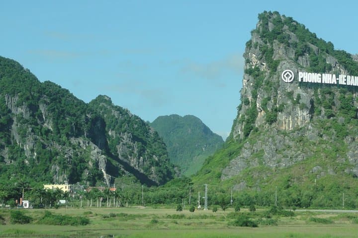 Explore Paradise and Phong Nha Caves from Dong Hoi — Day Tour to Vietnam's Karst Wonders photo 2