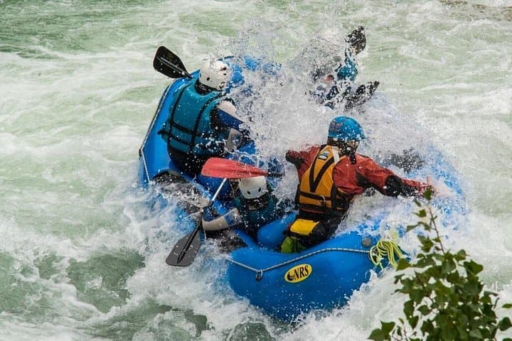 Whitewater Rafting on the Gallego River: Murillo de Gállego and the Mallos de Riglos photo 2