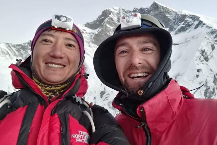 Island Peak & Everest Base Camp: 16-Day Private Climb and Trek Guide