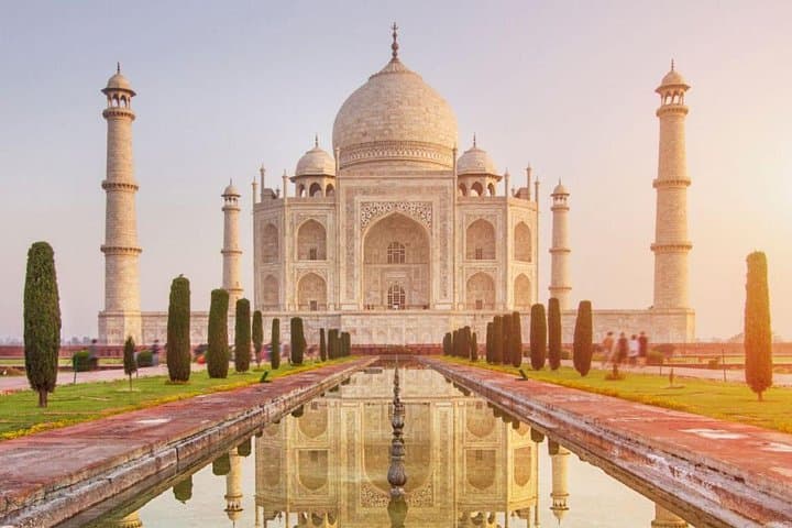 Private Taj Mahal Day Trip from Delhi: Agra by Car photo 5
