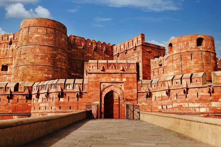 Same-Day Taj Mahal Tour by Car from Delhi: Quick Guide to Visiting the Taj and Agra Fort photo 4