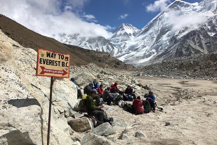 Everest Chola Pass Trek: 17-Day Gokyo, Chola Pass & EBC Adventure photo 3
