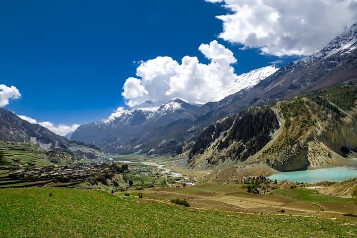 Annapurna Circuit Trek: 13-Day Thorong La Pass and Muktinath Adventure photo 2