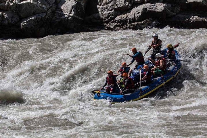 Trishuli River Rafting Day Trip from Kathmandu — Beginner-Friendly Whitewater photo 2