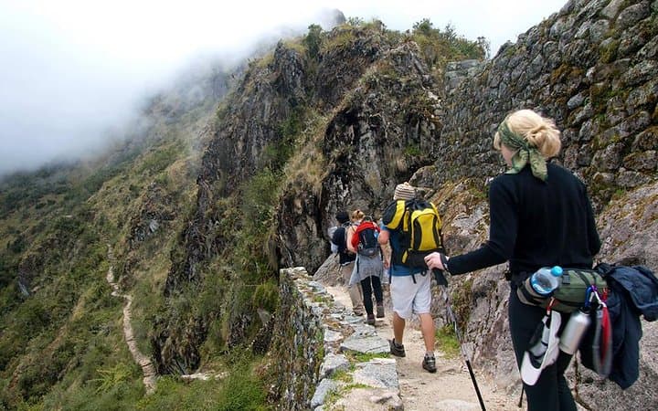 Classic Inca Trail 4-Day Trek to Machu Picchu — Dead Woman's Pass & Wiñay Wayna