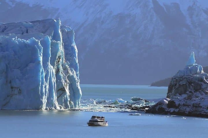 Perito Moreno Glacier Walkways & Optional Nautic Safari from El Calafate photo 4