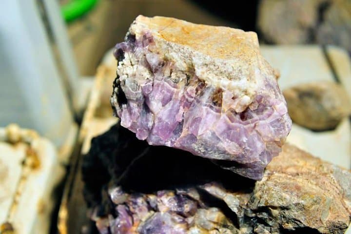 Winter Amethyst Mine Tour from Rovaniemi — Dig for Gemstones at Lampivaara photo 5