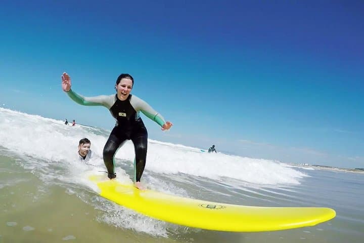Private Surf Class in Almada: 2-Hour Beginner and Intermediate Lessons near Lisbon photo 3