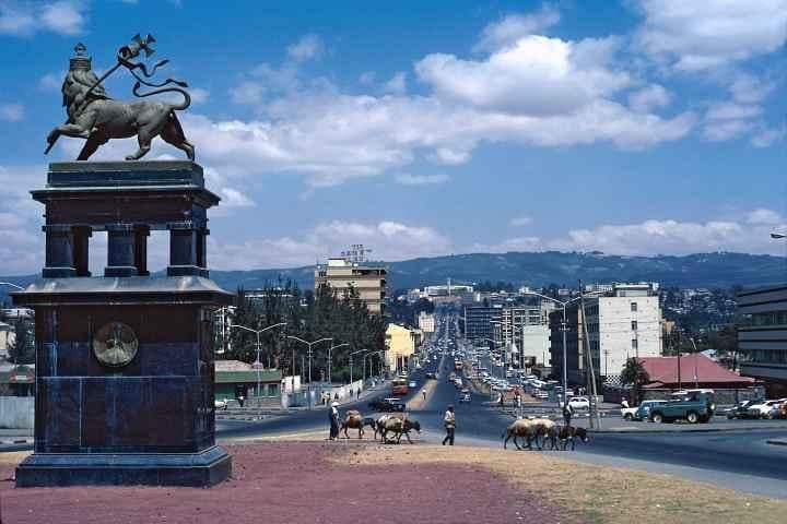 Half-Day Shopping in Addis Ababa: Explore Merkato, Piazza & Local Crafts photo 3
