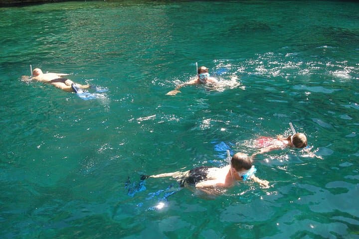 Isola Bella Mini Cruise from Taormina: 2-Hour Coast-to-Coast Snorkel Tour photo 3