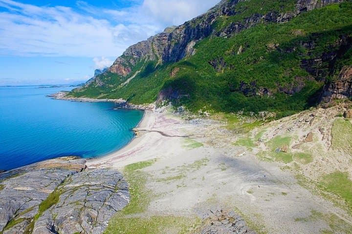 Exploring Mjelle Beach: Northern Norway’s Stunning Coastal Walk Near Bodø