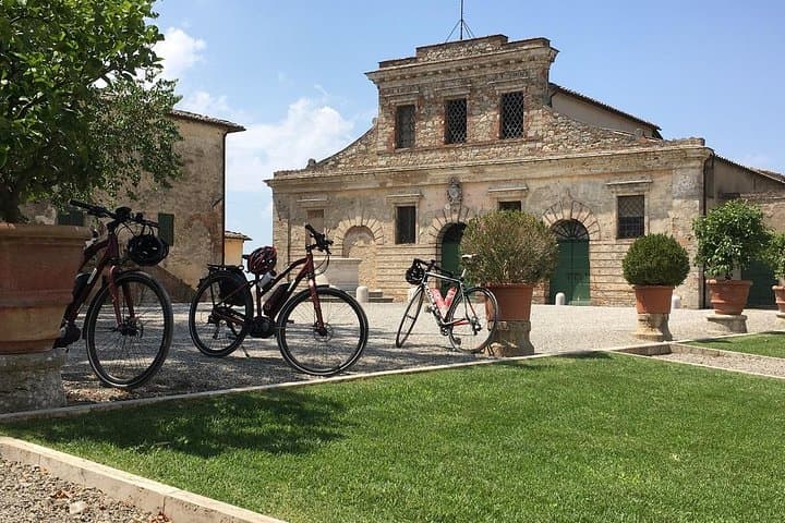 Chianti Classico E-Bike Tour: Wine, Castles, and Rolling Hills photo 2
