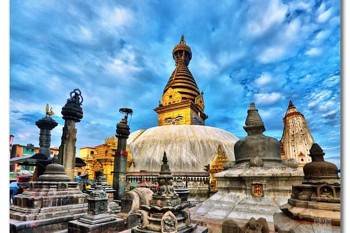 Buddhist Pilgrimage in Nepal: Boudhanath, Swayambhunath & Lumbini Spiritual Tour photo 3