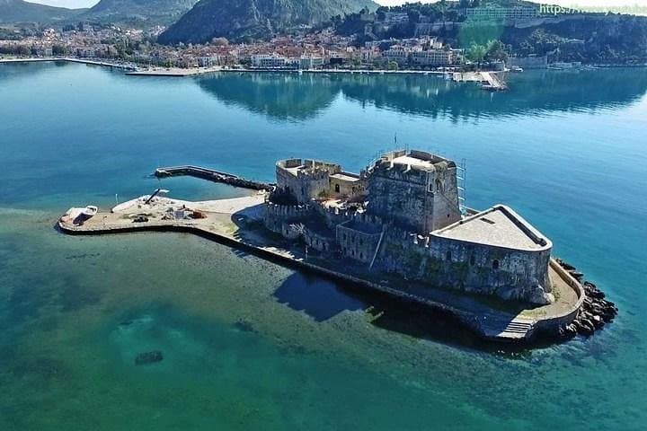 4-Day Classical Greece Private Tour: Delphi, Olympia, Mycenae & Meteora