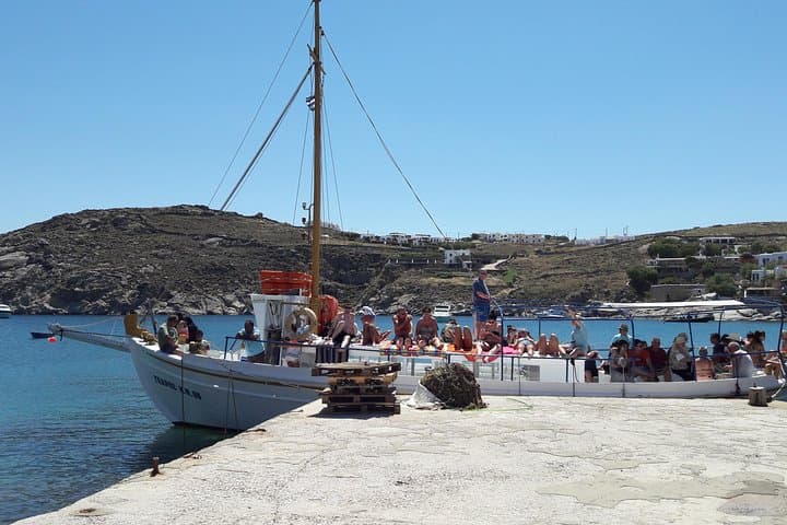 South Coast Cruise: Mykonos Beaches, Snorkeling & Lunch photo 2