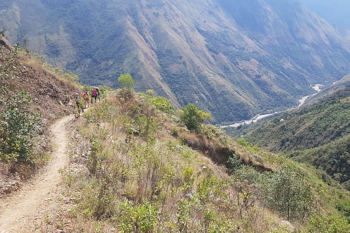 Inca Jungle Trek to Machu Picchu: 4-Day Biking, Rafting & Hike Adventure photo 4