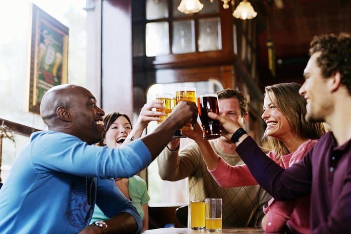 Boston Historic Taverns Walking Tour: Ferry, Freedom Trail & Tastings