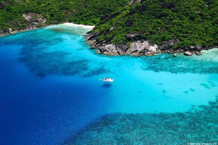 Mahe Private Boat Tour to Baie Ternay, Anse Major & St Anne Marine Park photo 2