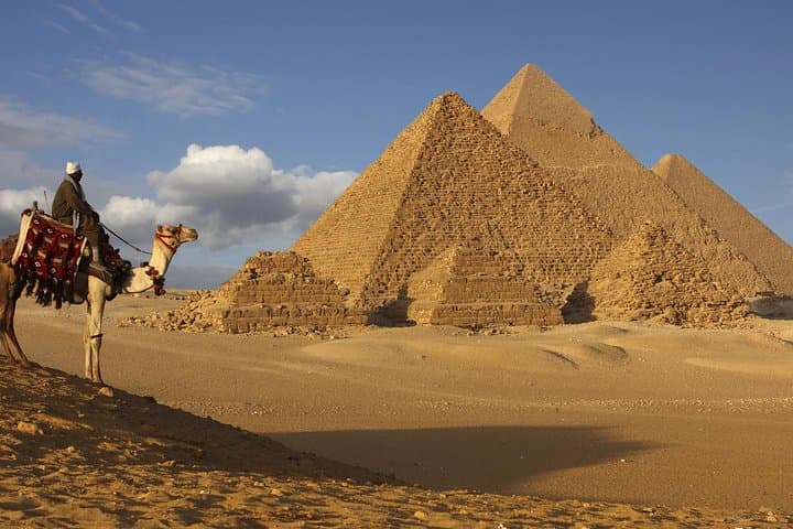 Half-Day Giza Pyramids ATV & Sphinx Tour with Traditional Lunch