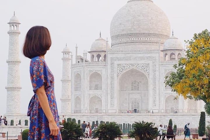 Private Taj Mahal & Agra Fort Day Trip from Delhi by Car
