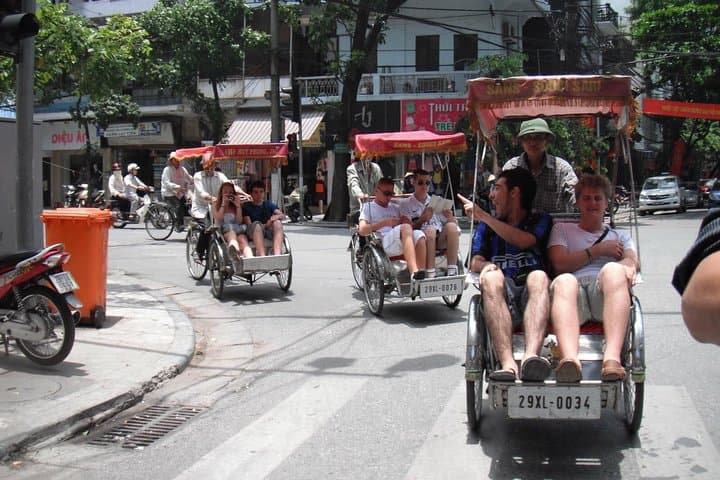 Hanoi Private City Tour: Cyclo Ride, Water Puppet Show & Historic Sights photo 1