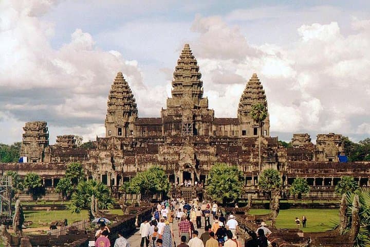 Half-Day Angkor Tuk-Tuk Explorer: Angkor Wat and Angkor Thom by Tuk-Tuk photo 2