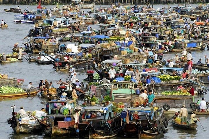 2-Day Mekong Delta Tour: Ben Tre, Cai Rang Floating Market & Boat Cruises photo 1