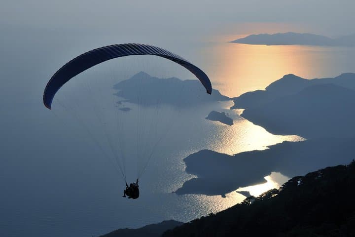 Tandem Paragliding Over Blue Lagoon Ölüdeniz from Fethiye photo 2