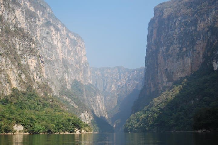 Sumidero Canyon Boat Cruise and Viewpoints from Tuxtla Gutiérrez