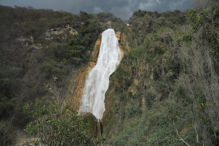 El Chiflón Waterfalls and Montebello Lakes Day Trip from San Cristóbal photo 5