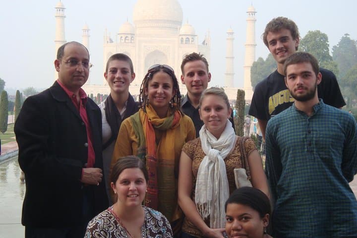 Same-Day Taj Mahal Tour from Delhi by Private Car — Agra Highlights