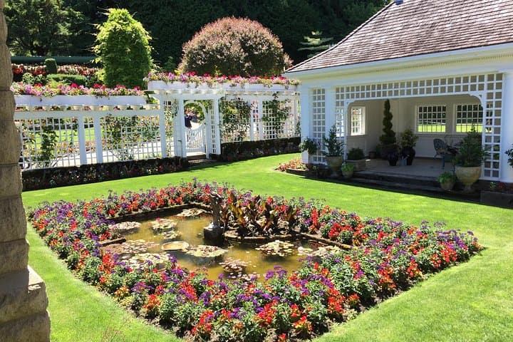 Butchart & Beyond: Grand Victoria Private Gardens, Castles & Wineries Tour photo 4