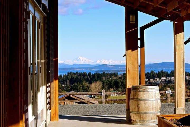 Tesla Wine & Spirits Tour of Saanich Peninsula Wineries, Distilleries & Cideries photo 3