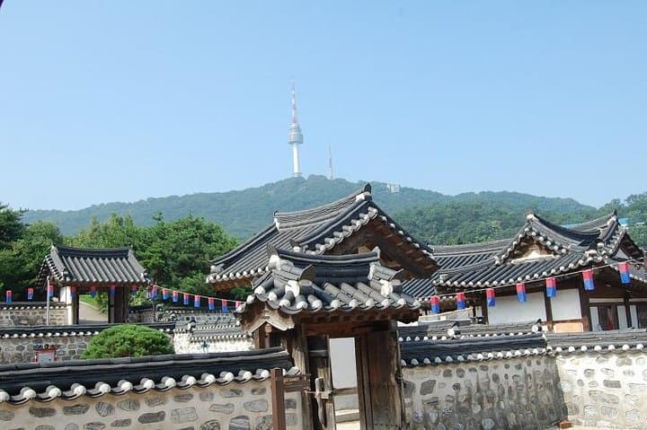 Seoul Morning Tour: N Seoul Tower, Namsangol Hanok Village & War Memorial