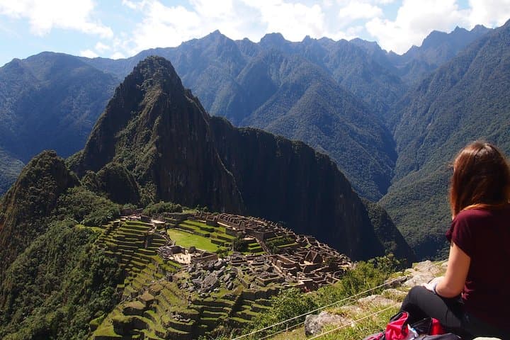 Full-Day Machu Picchu Tour from Cusco: Train, Guided Ruins & Practical Tips photo 2