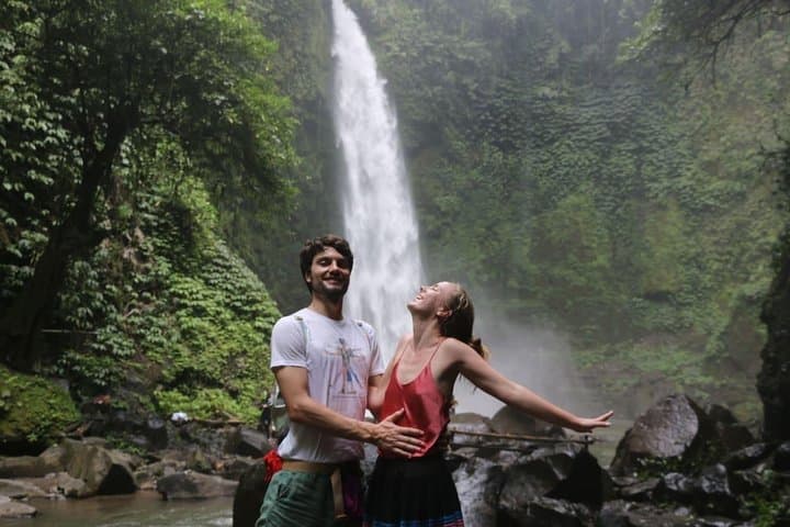 Bali Private Tour: Nungnung Waterfall, Sangeh Monkey Forest & Tanah Lot at Sunset