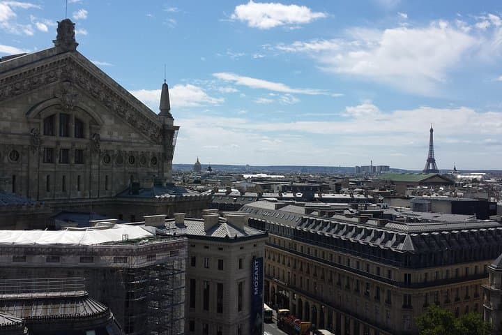 First Day in Paris: Private 2‑Hour Orientation & Walking Tour photo 4