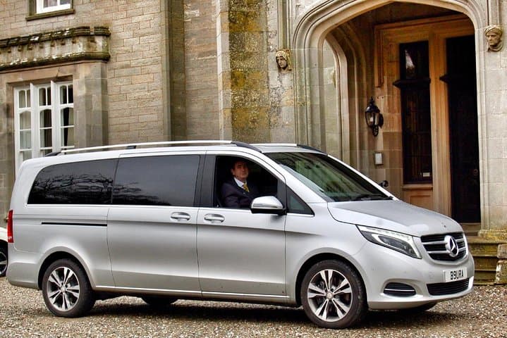 Luxury Private Transfer: Edinburgh to EDI Airport — Stress-Free Chauffeur Service photo 4