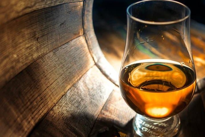 glasgow-whisky-distillery-private-half-day-tour-tasting photo 4