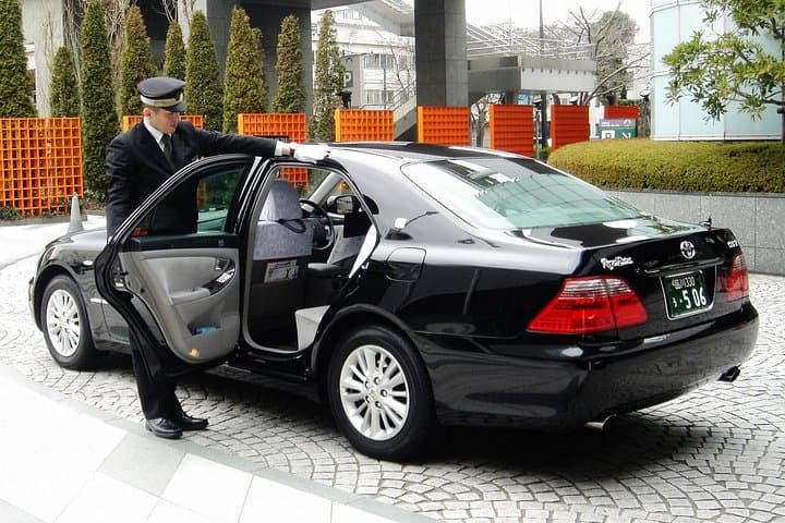 Ella to Anuradhapura Private Transfer — 5–6 Hour Comfort Drive Between Hill Country and Ancient City