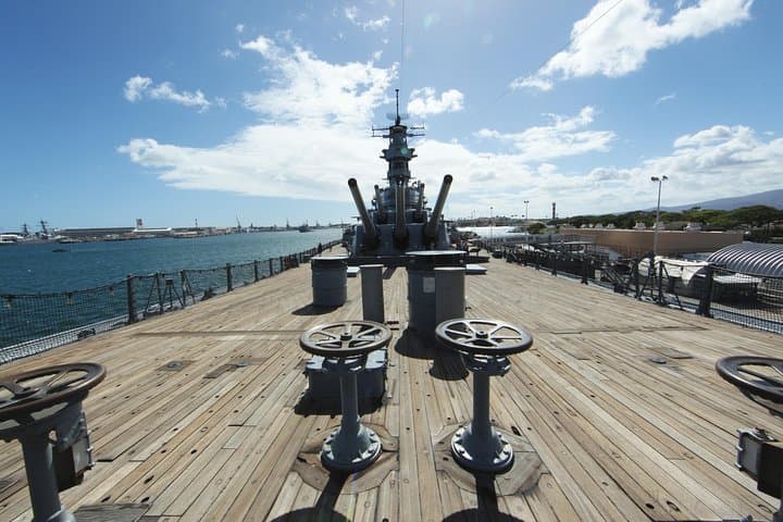 Pearl Harbor Remembered: USS Arizona & USS Missouri Tour from Ko Olina photo 1