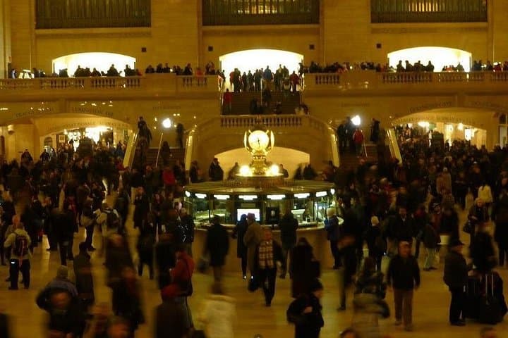 Gems of Midtown East: Grand Central, Rockefeller & St. Patrick's Walking Tour photo 2