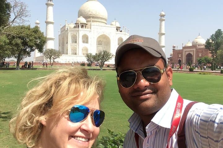 Taj Mahal Day Trip From Delhi: What to Expect, Tips & Practical Guide photo 5