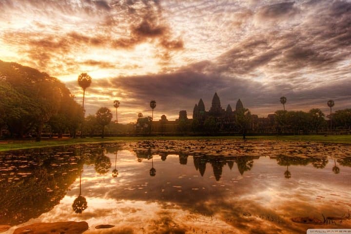 Three-Day Angkor & Tonlé Sap Tour: Angkor Wat, Beng Mealea, Banteay Srey & Floating Village