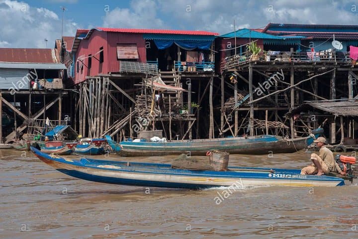 Kompong Khleang Floating Village Half-Day Private Tour from Siem Reap
