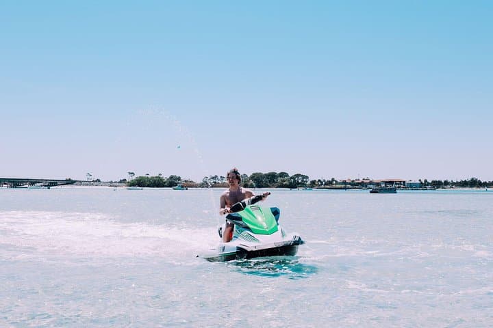 Jetski Waverunner Rental in Destin: Crab Island & Choctawhatchee Bay Adventure photo 2