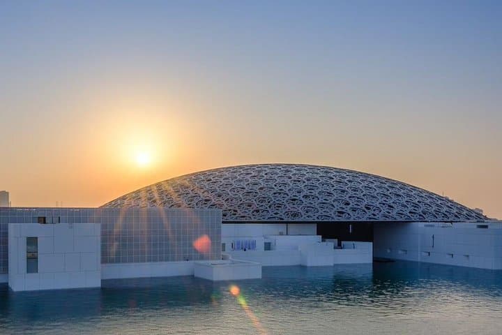 Louvre Abu Dhabi: Half-Day Cultural Tour with Dubai Transfers