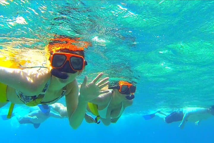 Paradise Cove Day Pass: Snorkel Deadman’s Reef & Beach Access from Freeport photo 2