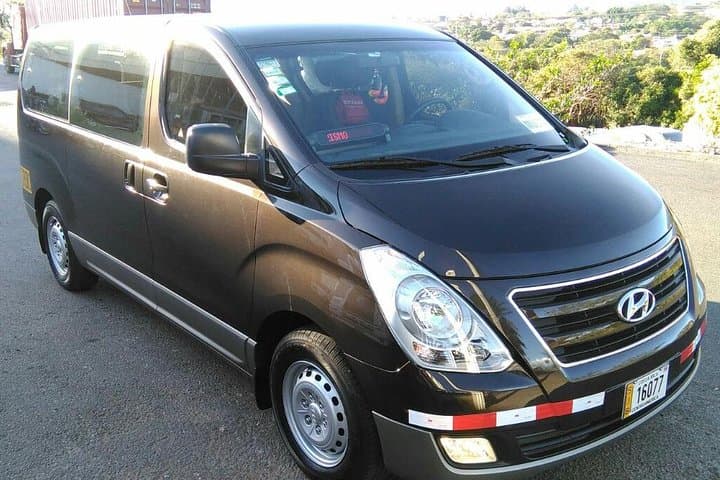 Private Luxury Transfer from San José to La Fortuna & Arenal