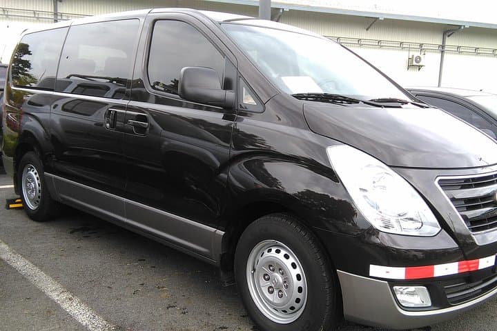 Arenal to San José Private Transfer — Scenic 3–4 Hour Ride for Up to 5 photo 3